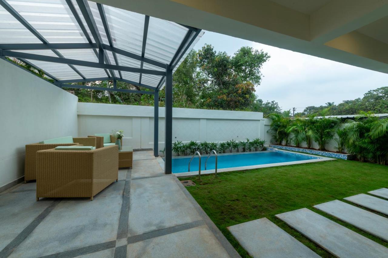 Ayan Villas With Private Pool Siolim Exterior foto